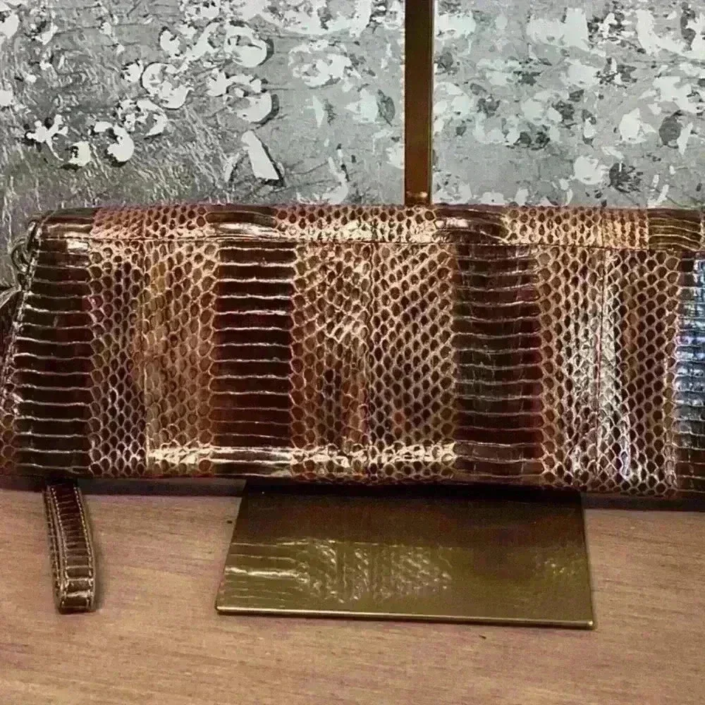 Charles David Leather Snakeskin Bronze Clutch Bag - Picture 7 of 16